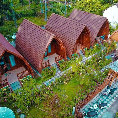 Batununggul The Peace Arta Bungalow מראה חיצוני תמונה